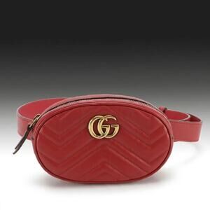 Gucci GG Marmont Red Matelassé Chevron Leather Waist Belt Bag / Fanny Pack